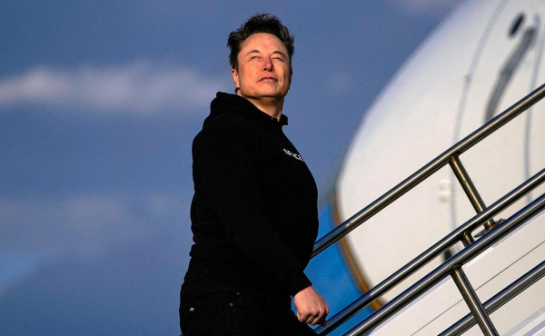 В Tesla решат, выплачивать ли Маску рекордный $1 трлн. Что известно